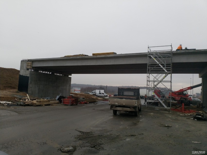 Budowa autostrady A1 Radomsko - Kamieńsk. Jak postępują...