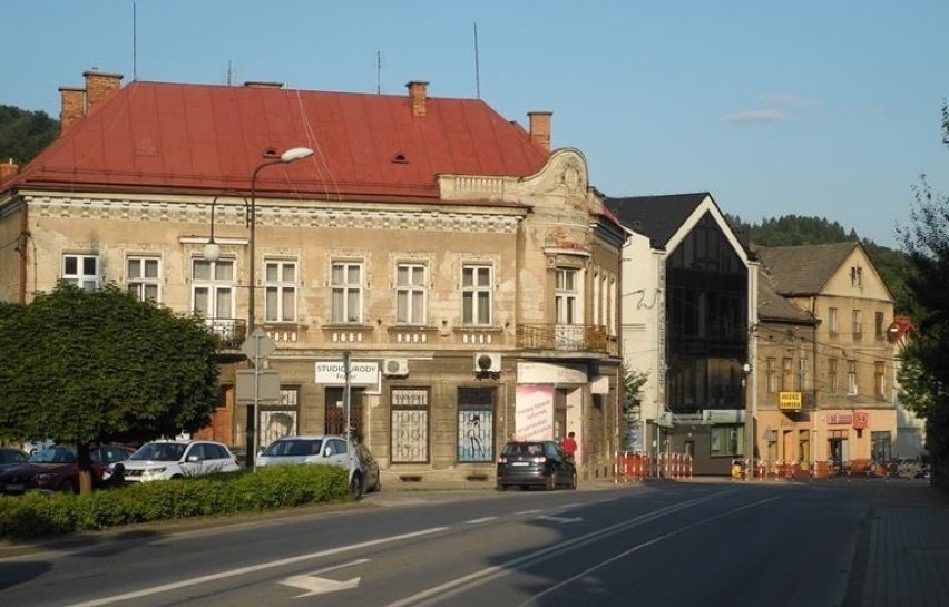 "Wszystkie zdjęcia zostały wykonane w historycznych centrach...