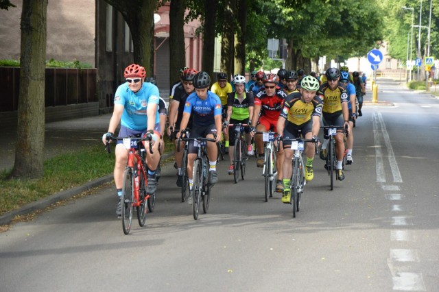 Od momentu, kiedy po 23 edycjach przestał być organizowany Maraton Ekologiczny w powiecie lęborskim, jego swoistej kontynuacji w formie rajdu rowerowego dla wszystkich chętnych podjął się Marcin Klukowski z grupy rowerowej Unia Racing Team, działającej w ramach Lęborskiego Towarzystwa Sportowego Unia.