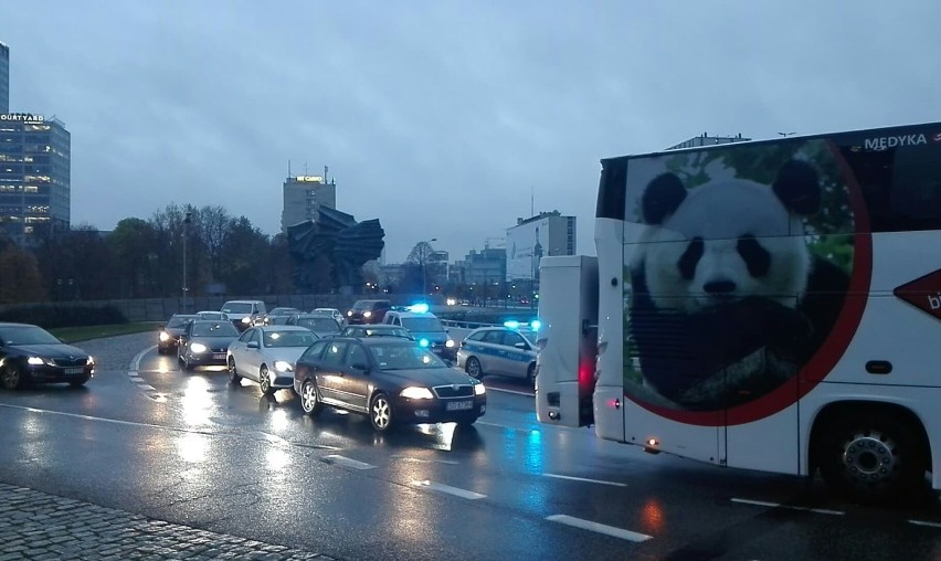 Strajk Kobiet: blokada katowickiego ronda w poniedziałem 2...