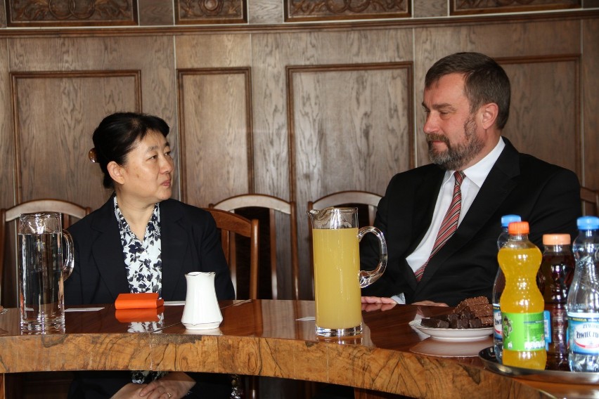 Konsul generalny Chińskiej Republiki Ludowej z wizytą w Tczewie