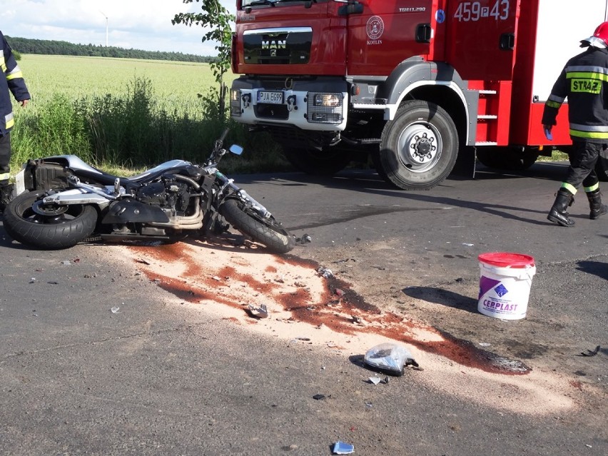 Wypadek w Kotlinie: Motocyklista zderzył się z osobówką