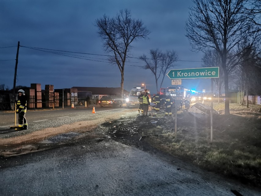 Wypadek w pobliżu Kajzerki na DK33. Ruch odbywa się wahadłowo [FOTO]