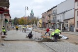 Trwa remont ulicy Piłsudskiego w Końskich. Wkrótce oddanie kolejnego odcinka [ZDJĘCIA]
