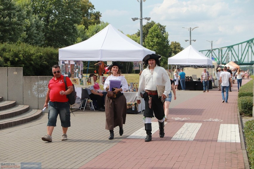 Festiwal Wisły 2022 we Włocławku - jarmark „Nadwiślańskie...