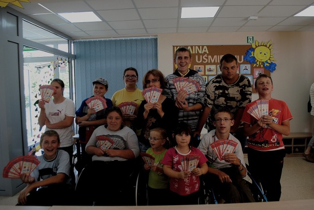 Akcja "Cegiełka na cele rehabilitacyjne" pomaga osobom niepełnosprawnym