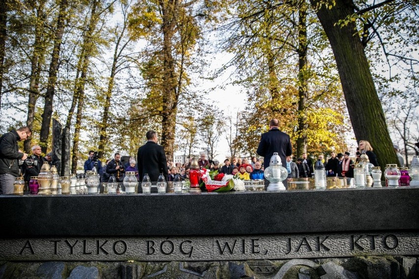 Możemy uzyskać odpust zupełny od 1 do 8 listopada za pobożne...