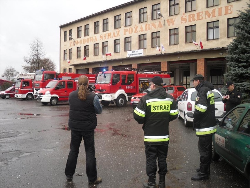 Śrem: strażacy włączyli się do ogolnopolskiej akcji protestacyjnej