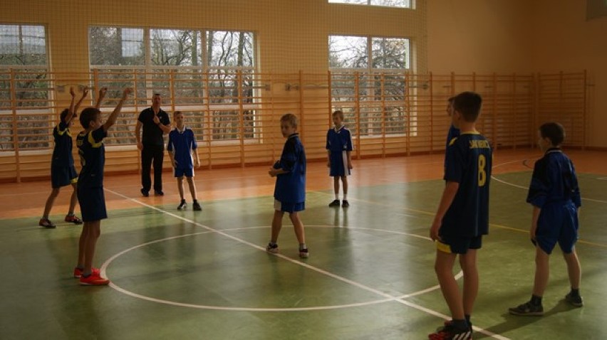 Turniej piłki ręcznej w Rossoszycy