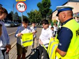 Bezpieczna droga do szkoły w Piotrkowie - profilaktyczne działania policjantów