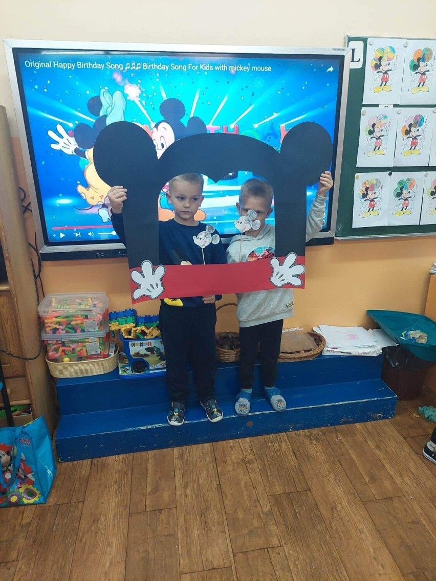 Urodziny Myszki Miki w Szkole Podstawowej numer 12 w Starachowicach. Zobaczcie zdjęcia