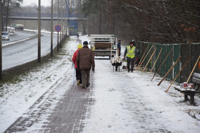 Hala powstanie między Słowianką a kładką łączącą os. Staszica z cmentarzem.