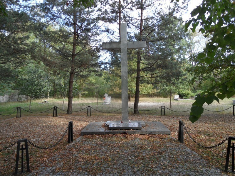 Lubliniec: Cmentarz przy ul. Sportowej