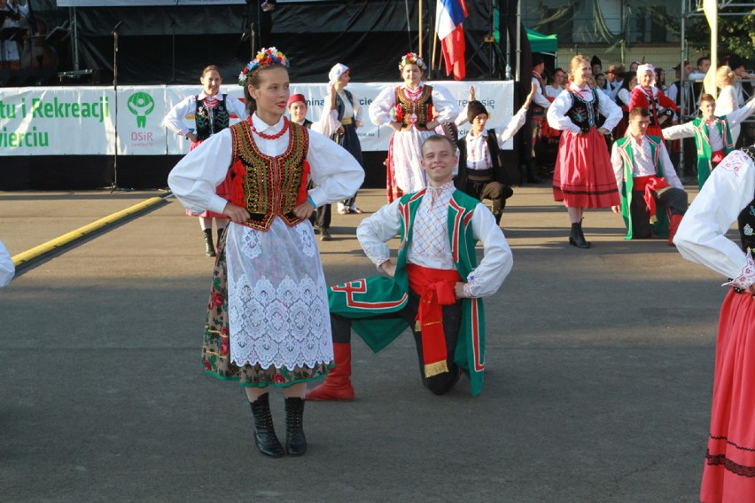 Koncert folklorystyczny w Zawierciu [FOTO]