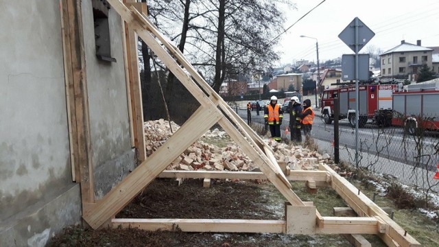 Zdjęcia z katastrofy budowlanej w Połomi