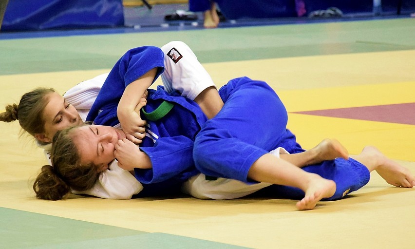 Judo: W Trzciance toczyła się rywalizacja w Pucharze Polski Juniorek i Juniorów. Nasi judocy byli wysoko. Zobaczcie zdjęcia z tej imprezy
