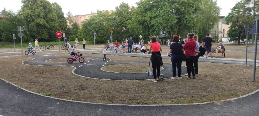 Dzień dziecka w miasteczku rowerowym przy ul. Dolińskiego na...