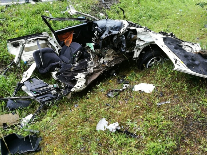 Tragiczny wypadek pod Bolesławcem. Policja apeluje o ostrożność na drodze 