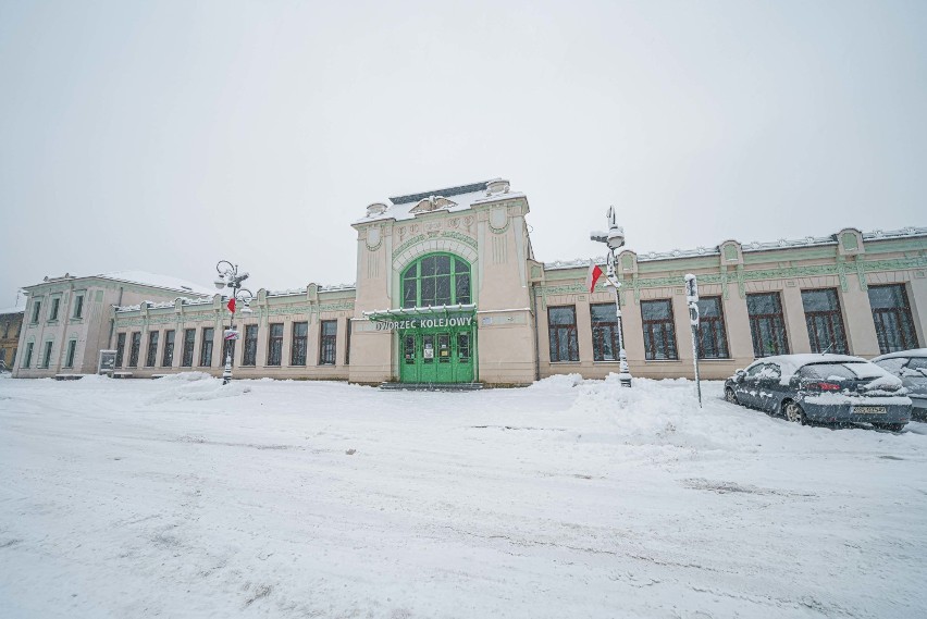 Piękny Nowy Sącz zimą.  Kliknij w przycisk "zobacz galerię"...