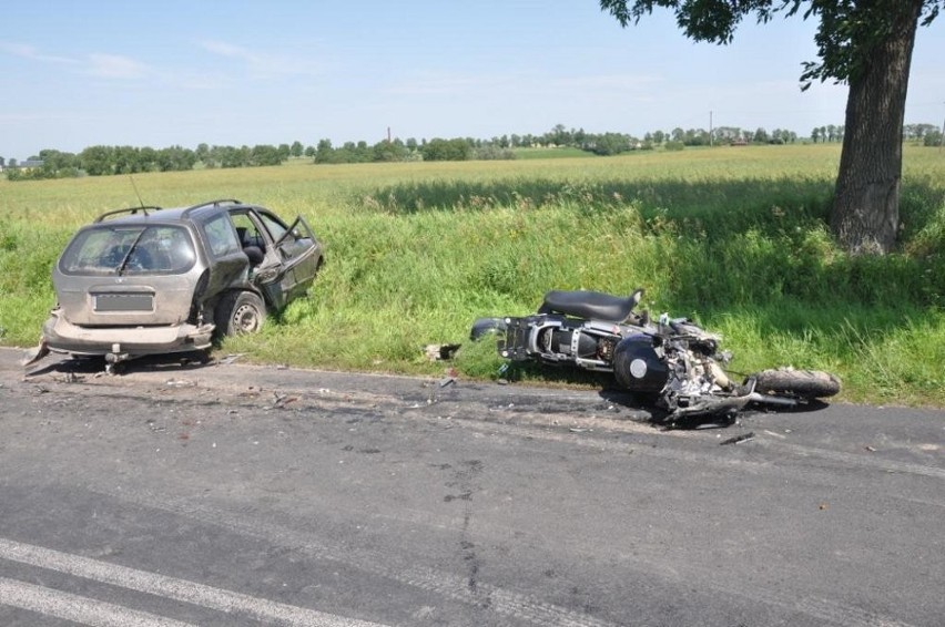 W wyniku zderzenia na miejscu zginął 45-letni motocyklista,...