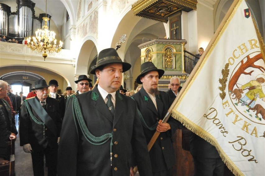 CZEMPIŃ. Msza hubertowska w kościele parafialnym [ZDJĘCIA] 