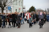 Opatowskimi ulicami przeszła Droga Krzyżowa. Wzięło w niej udział mnóstwo osób [FOTO]