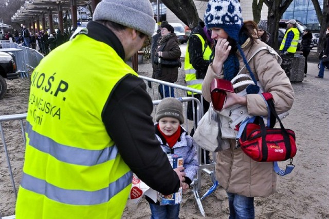 Monitoring wychwycił dwie grupy nieuczciwych wolontariuszy, ...