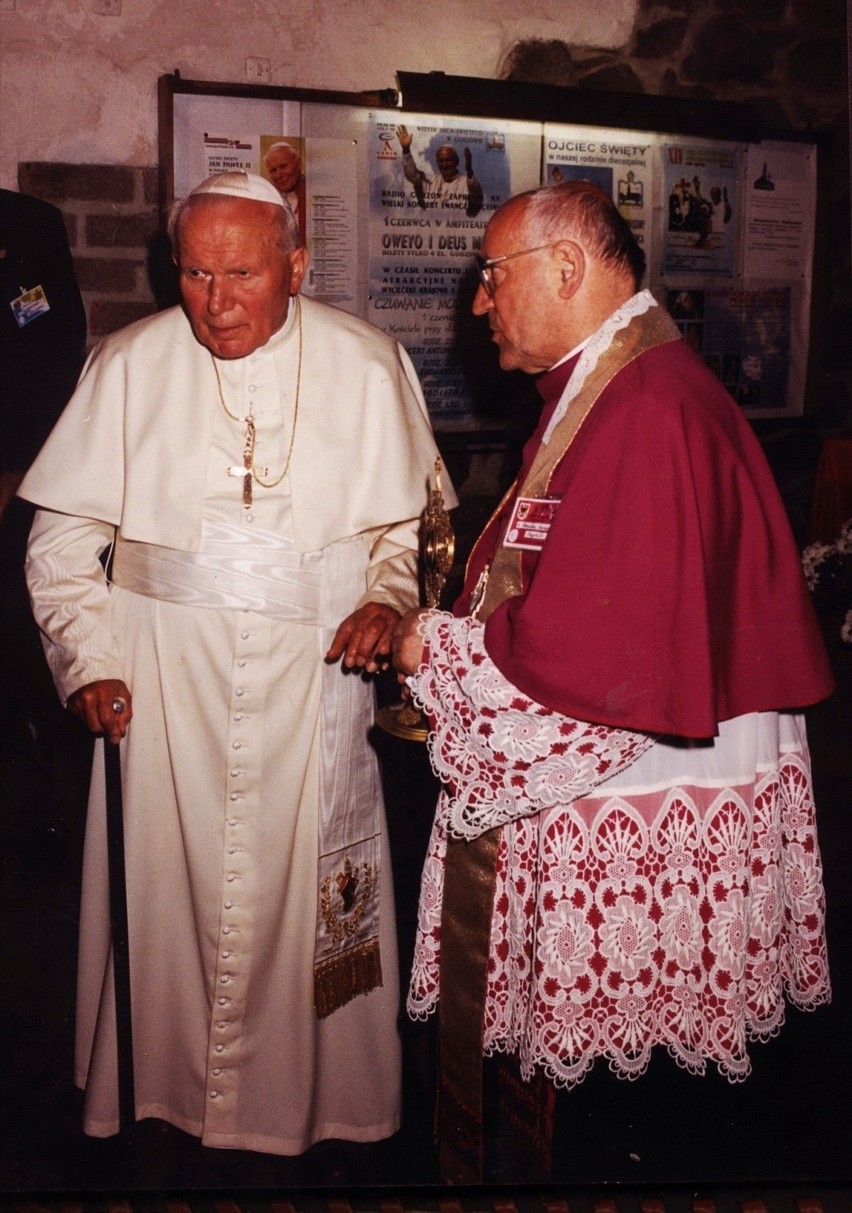 Przy okazji wizyty w Gorzowie Jan Paweł II odwiedził...