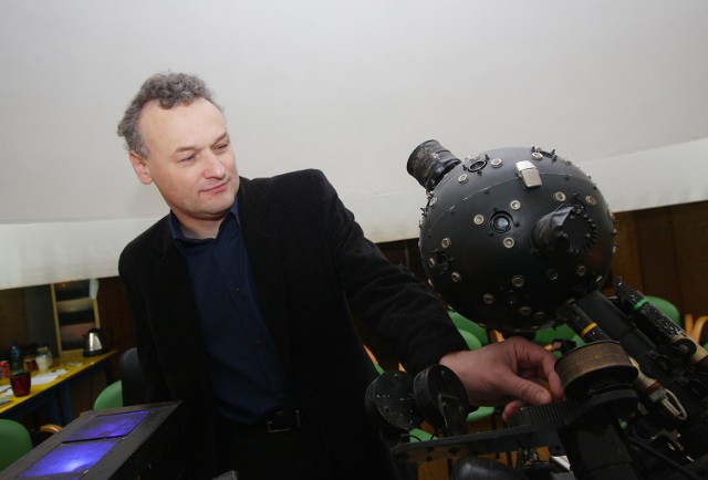 Jacek Stańczak, nauczyciel z I LO zajmuje się planetarium