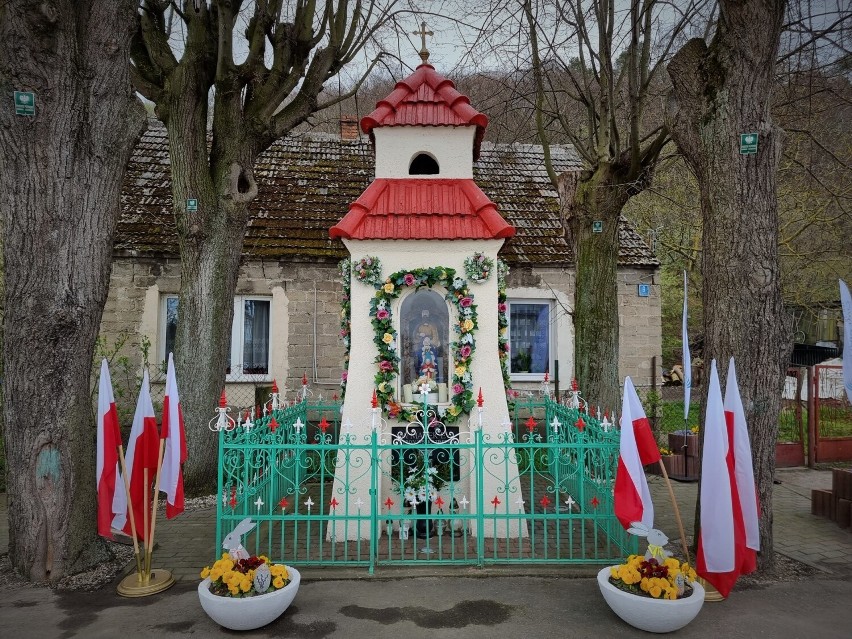 Uroczystość oficjalnego odsłonięcia tablicy pamiątkowej na...