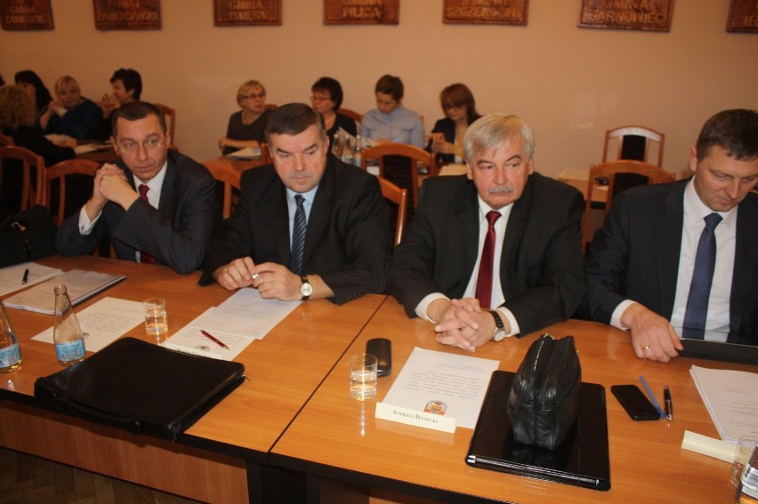 Pierwsza sesja Rady Powiatu Zawierciańskiego 2014-2018