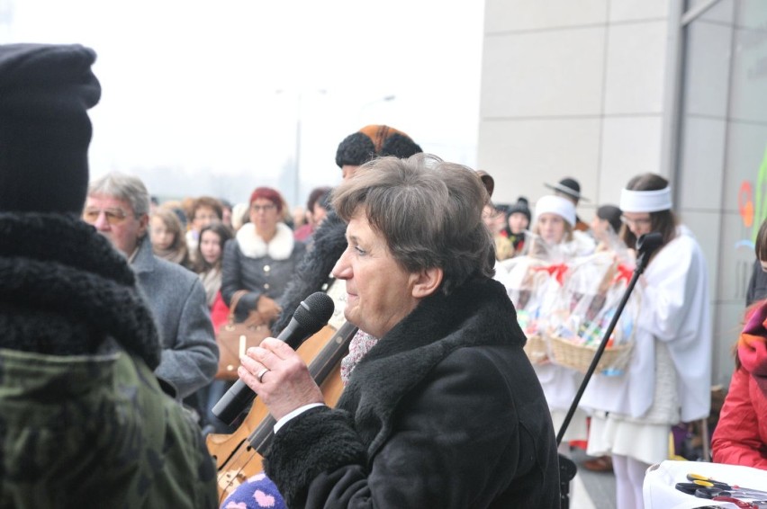 Śrem: Galeria Polonia otwarta. Śremianie ruszyli na zakupy....