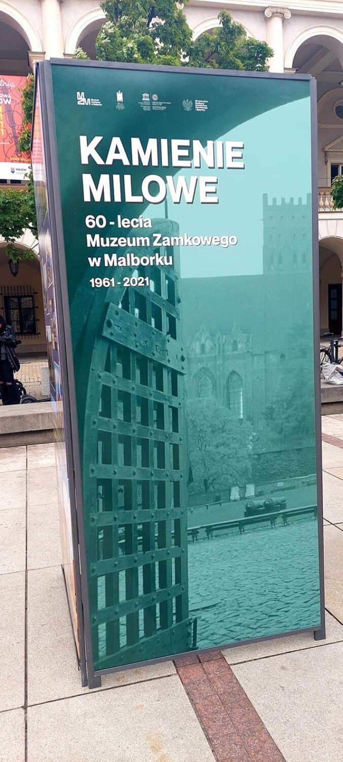 Malbork-Warszawa. Wystawę Muzeum Zamkowego można oglądać na Krakowskim Przedmieściu w stolicy. To sześć dekad placówki w pigułce
