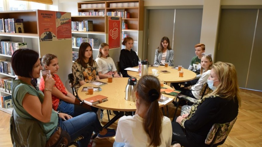 Krotoszyn: Nauka o wartościach podczas spotkania w ramach Dyskusyjnego Klubu Książki