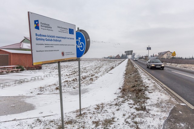 Nowa ścieżka w Podzamku Golubskim połączyła dwa istniejące już wcześniej odcinki trasy dla pieszych i rowerzystów