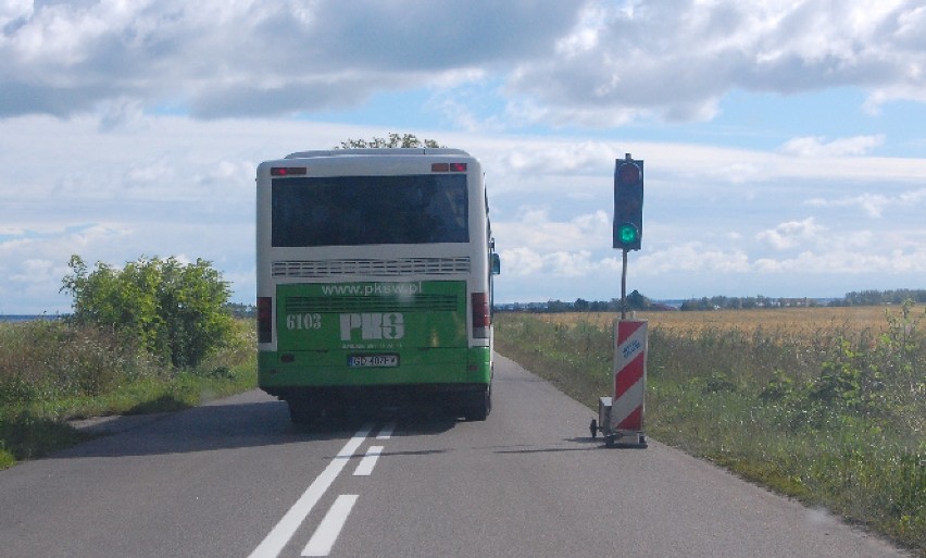 Remont drogi koło Połczyna