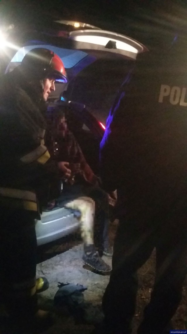 Policjanci uratowali pijanego mężczyznę