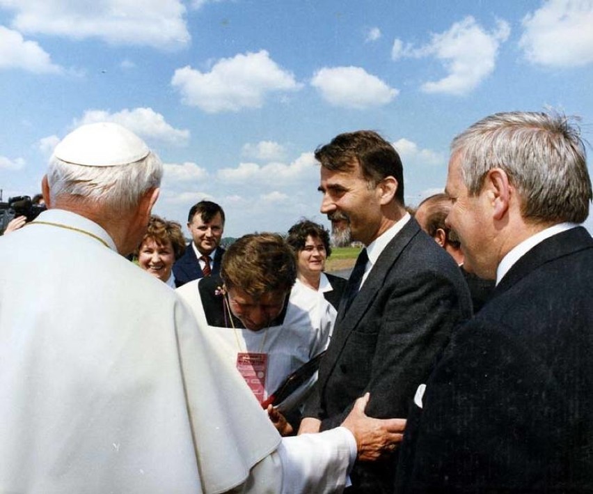 42. rocznica wyboru Karola Wojtyły na papieża. Wizyta Jana Pawła II w Białymstoku. Przeżyjmy to jeszcze raz [ZDJĘCIA]