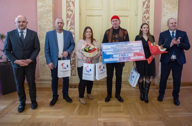 Nagrodę za zajęcie trzeciego miejsca w konkursie "Fundusz sołecki - najlepsza inicjatywa" otrzymało sołectwo Mleczkowo w gminie Dąbrowa Biskupia (powiat inowrocławski).