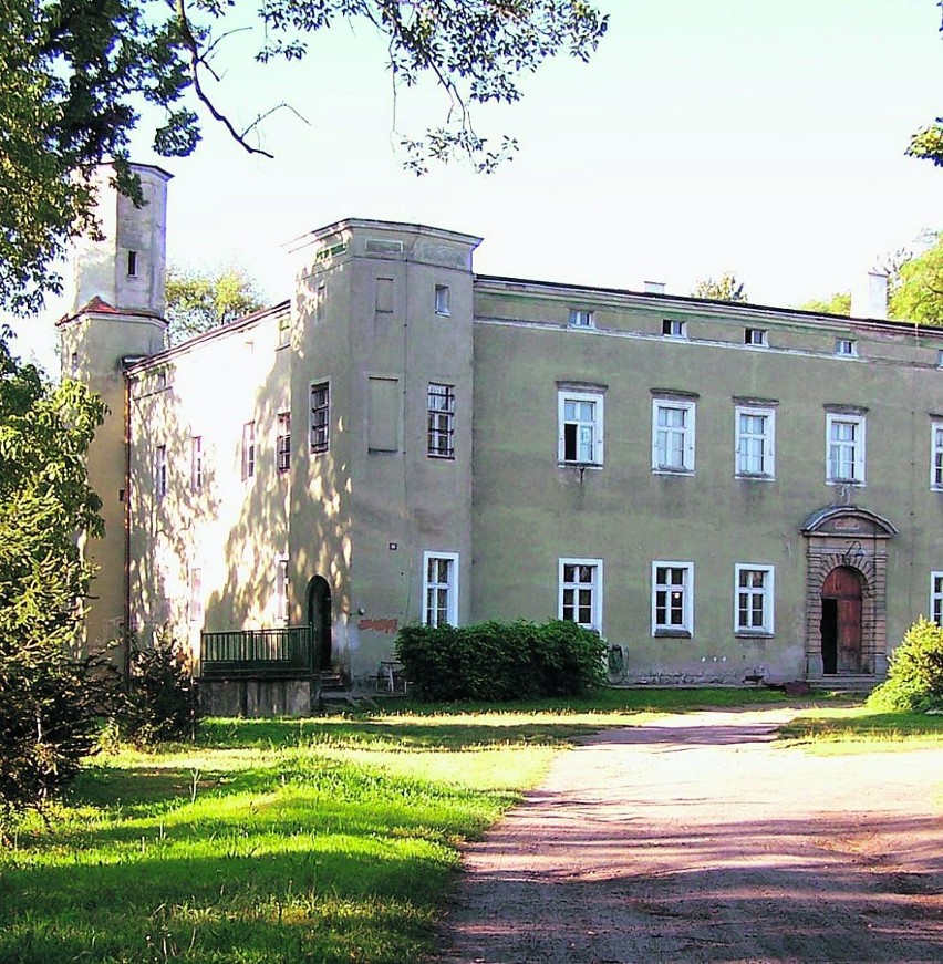 Odkrywamy Dolny Śląsk - Muzeum Powozów i zamek Dobroszyce