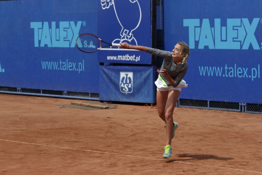 Nina Furmaniak (UKT Akademia Tenisa Pol Start Lublin, w...