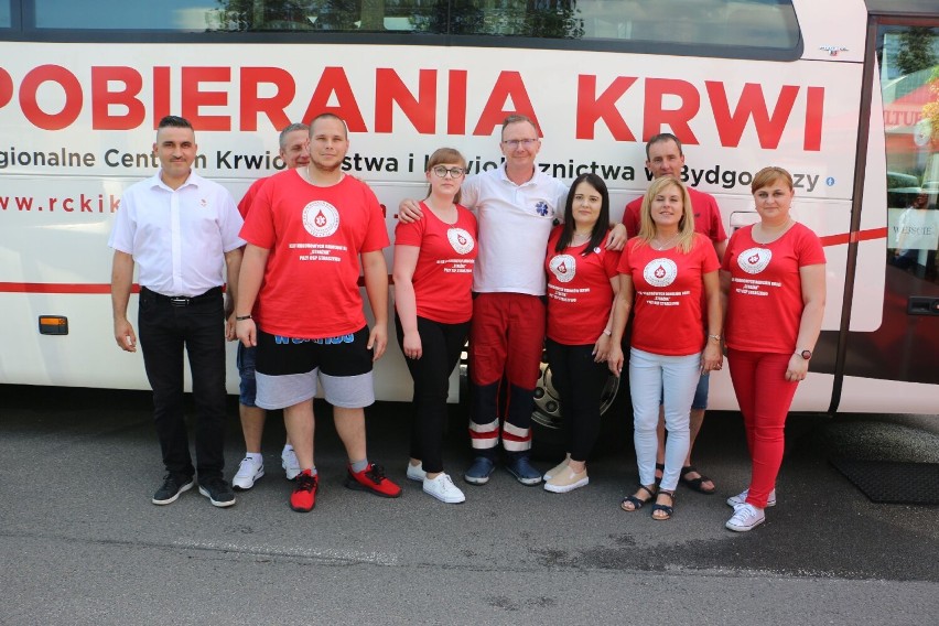 Klub "Strażak" ze Straszewa zorganizował akcję poboru krwi w...
