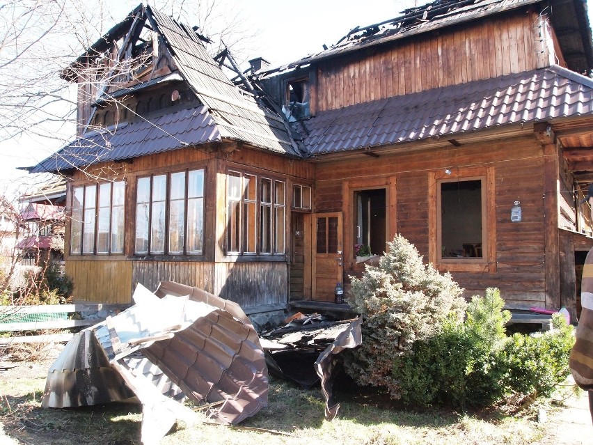 Zakopane: pożar domu jednorodzinnego. Osiem osób cudem uszło z życiem