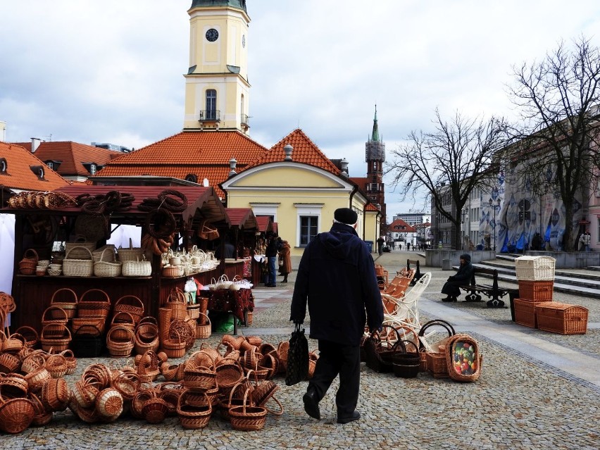 Palmy wielkanocne, kosze, pisanki, ceramikę, ręcznie...