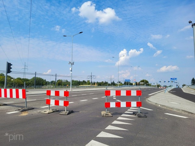 W sobotę 27 sierpnia, kierowcy po raz pierwszy przejadą przez nowe wiadukty drogowe nad ul. Lechicką.