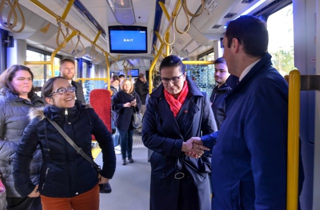 W czwartek 31.10.2019 dwa nowe tramwaje PESA wyjechały na gdańskie torowiska