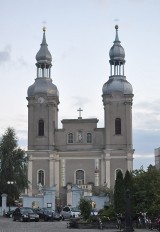 Parafia pw. NMP Wniebowziętej w Zbąszyniu: Wielki Tydzień i Wielkanoc [godziny liturgii i adoracji]