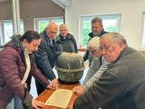 Tajemnicza butelka na dzwonnicy. Niezwykłe odkrycie w kościele pod Krakowem