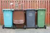 Dużo drożej za śmieci w gminie Niemce. Mieszkańcy są przeciw. Złożyli skargę na uchwałę radnych