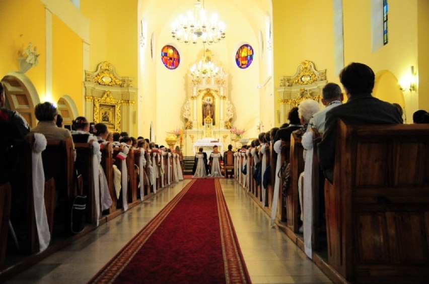 Panna młoda bez sukni ślubnej, pan młody bez garnituru, ale...